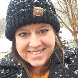 Meet your Posher, Sharon